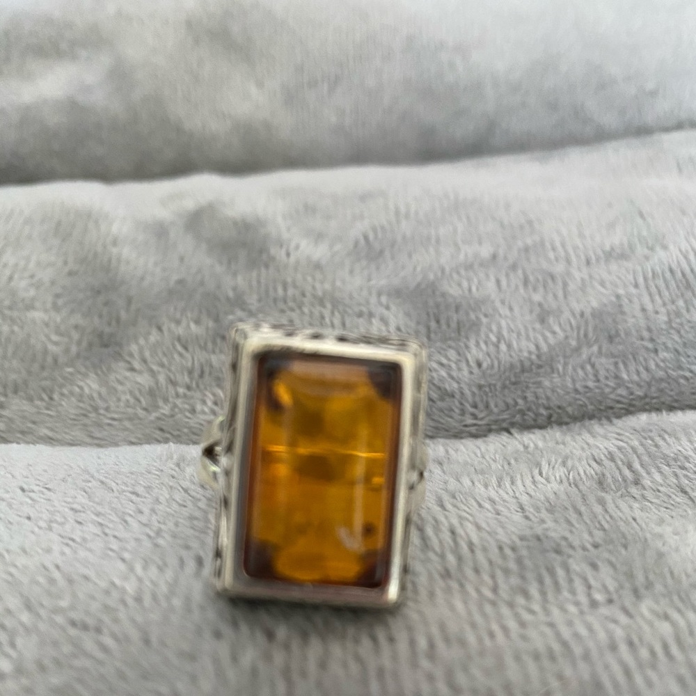 💯% Amber ring on 925 Silver setting